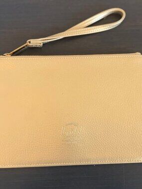 Herschel Edessa Vegan Leather Wristlet Pouch – 6” x 9”
